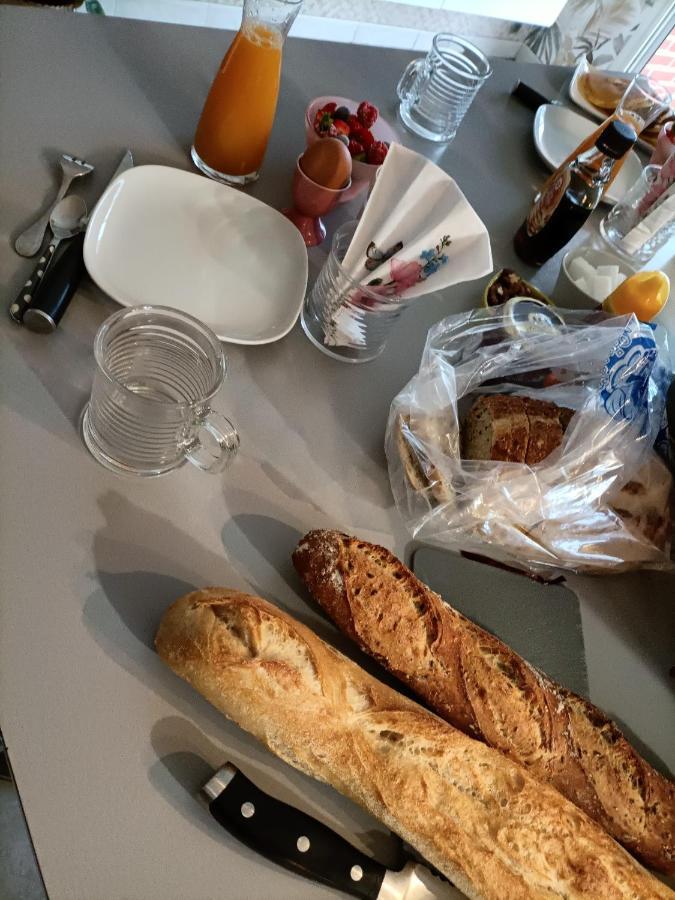 Bed and Breakfast Les Bichettes Mortagne-sur-Sevre Exteriér fotografie